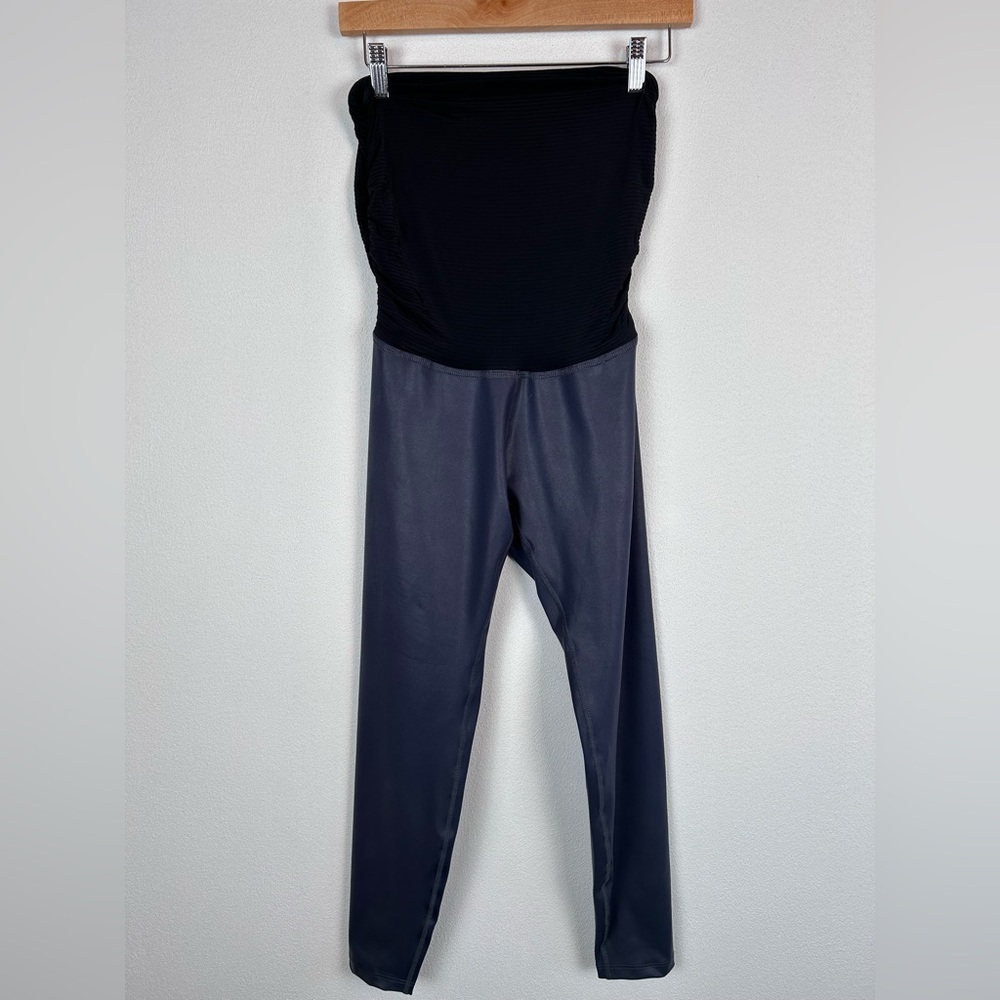 Beyond the Bump Black and Gray Leggings
